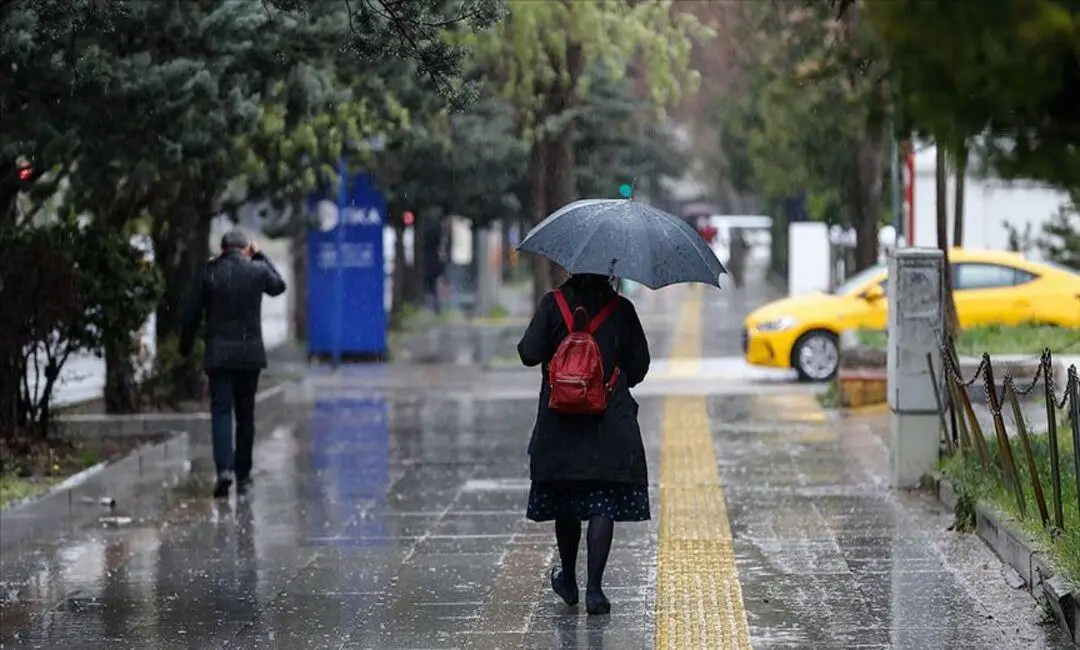 Hafta sonu yağışlar Türkiye'yi etkisi altına alacak
