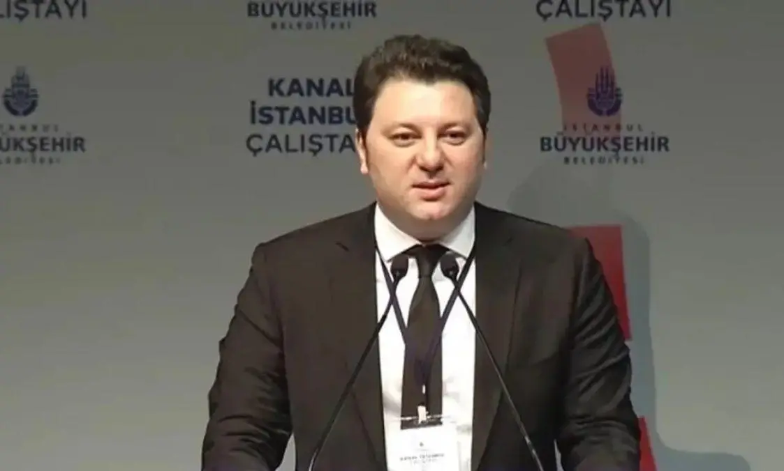 Gürkan Akgün Kimdir? Evli mi, Kiminle Evli, Aslen Nereli, Ne İş Yapıyor, Kaç Yaşında, Alevi mi?