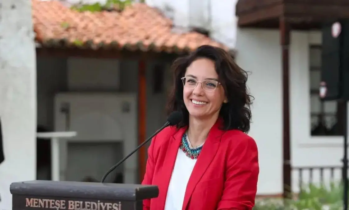 Gonca Köksal Hakkında Bilgiler: Yaşı, Evlilik Durumu, Partisi ve Detaylı Biyografisi!