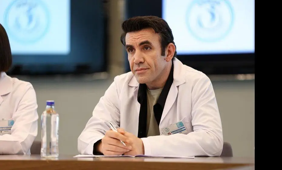 Mehmet Yılmaz Ak Bahar Dizisinden Neden Ayrılıyor, Timur Amerika’ya mı Gidiyor?