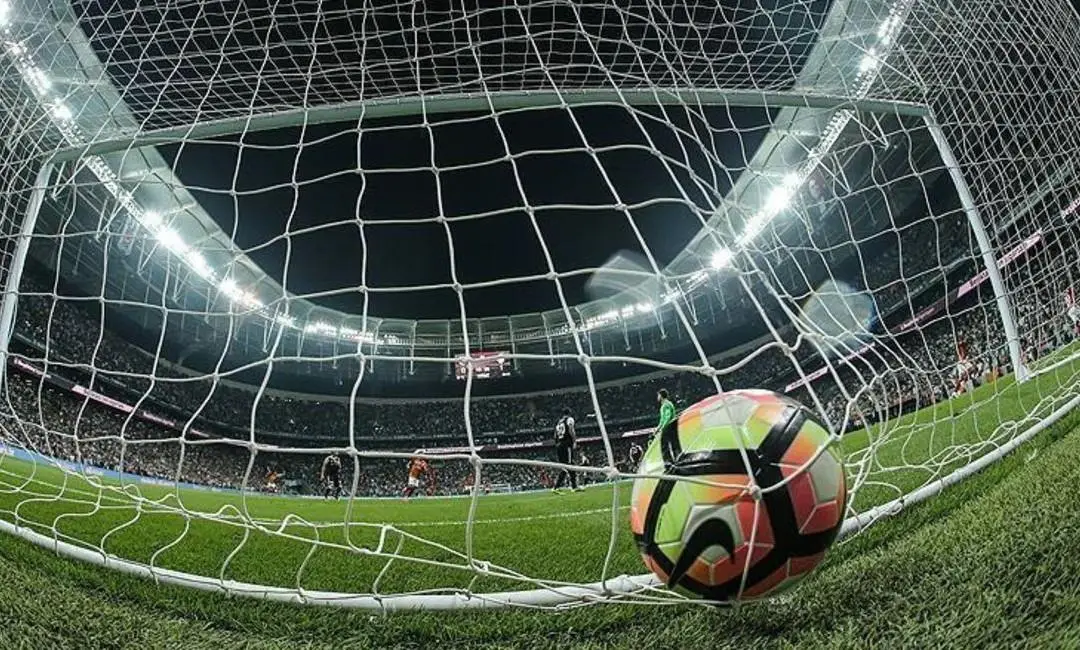 Bugün Hangi Maçlar Var? 10 Mayıs Cumartesi Maç Programı (Süper Lig, 1. Lig, Premier Lig, Serie A, La Liga)