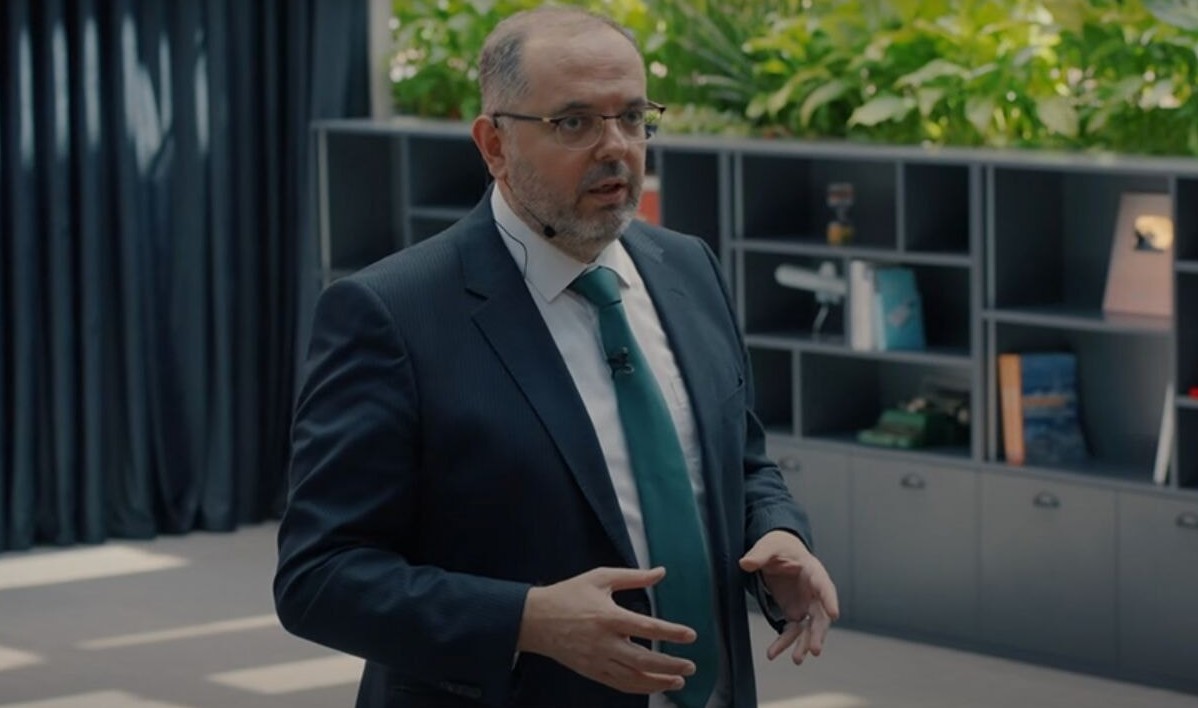 Erhan Afyoncu