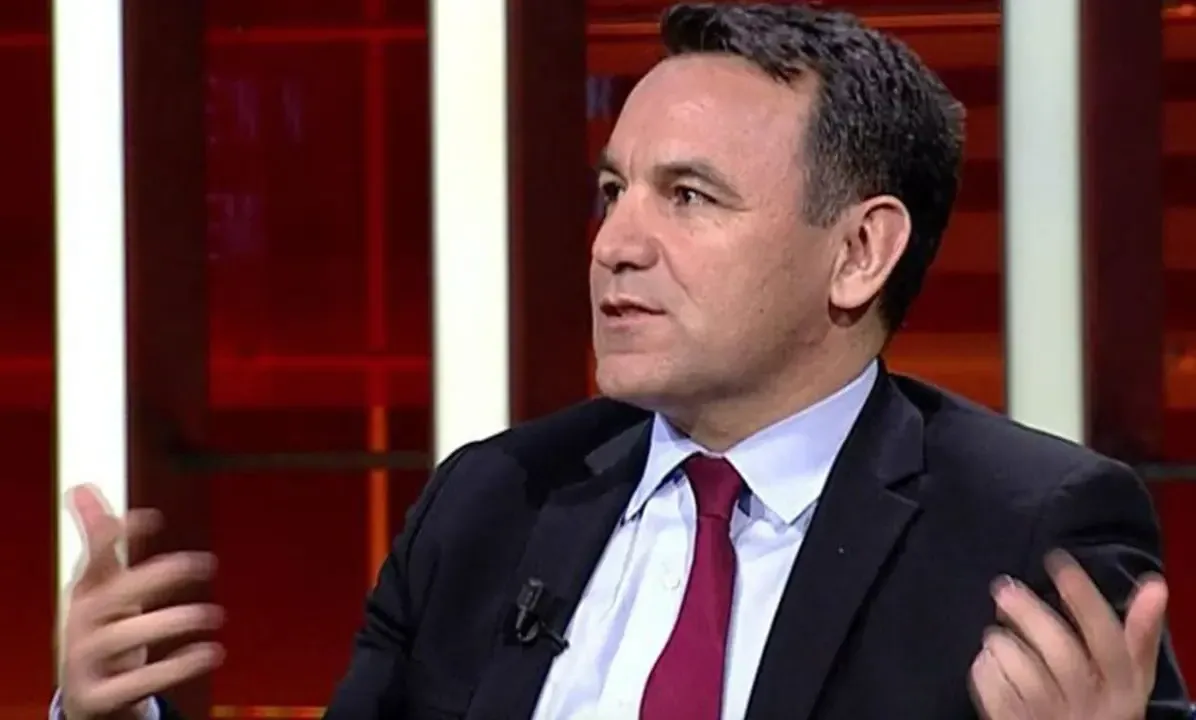 Deniz Zeyrek Sözcü TV'den Neden Ayrıldı, Kovuldu Mu? Nefes Gazetesiyle Mi Anlaştı?