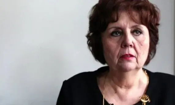 Ayşenur Arslan kimdir, aslen nereli, kaç yaşında, evli mi, eşi kim