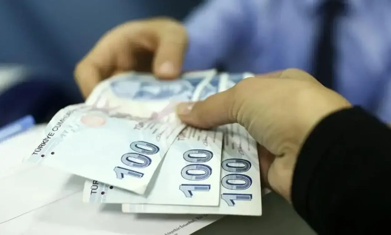 Emekli Maaşlarında Kesinti Devam Edecek! Emeklilere Üzücü Haber