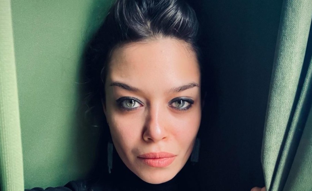 Kıskanmak dizisinin Feride’si Zeynep Yüce
