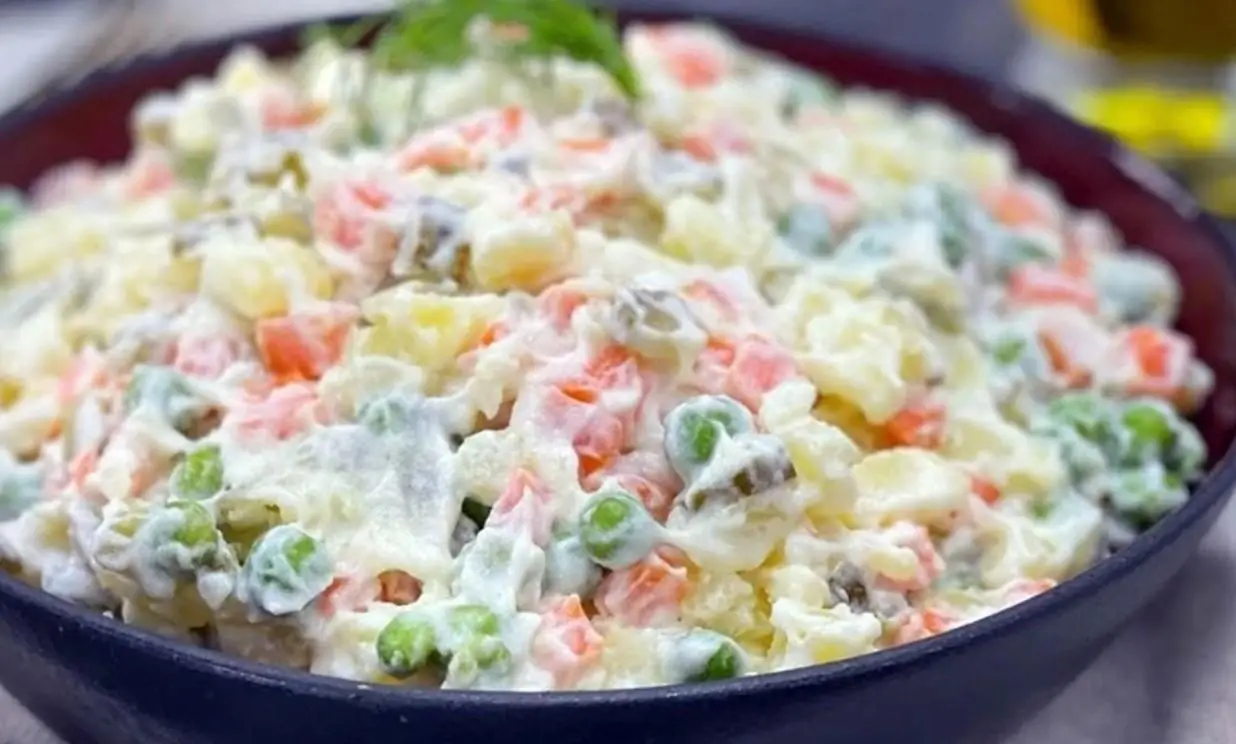 Rus Salatası Nasıl Yapılır