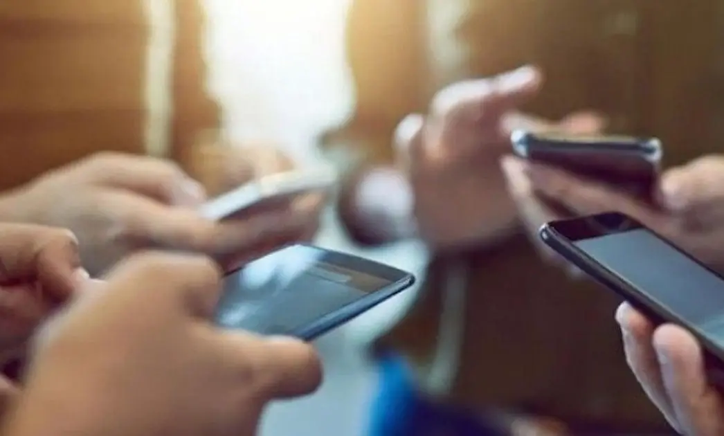 Bu Telefonlara Elveda Vakti: Büyük Marka 9 Modeli Eski Kategorisine Aldı