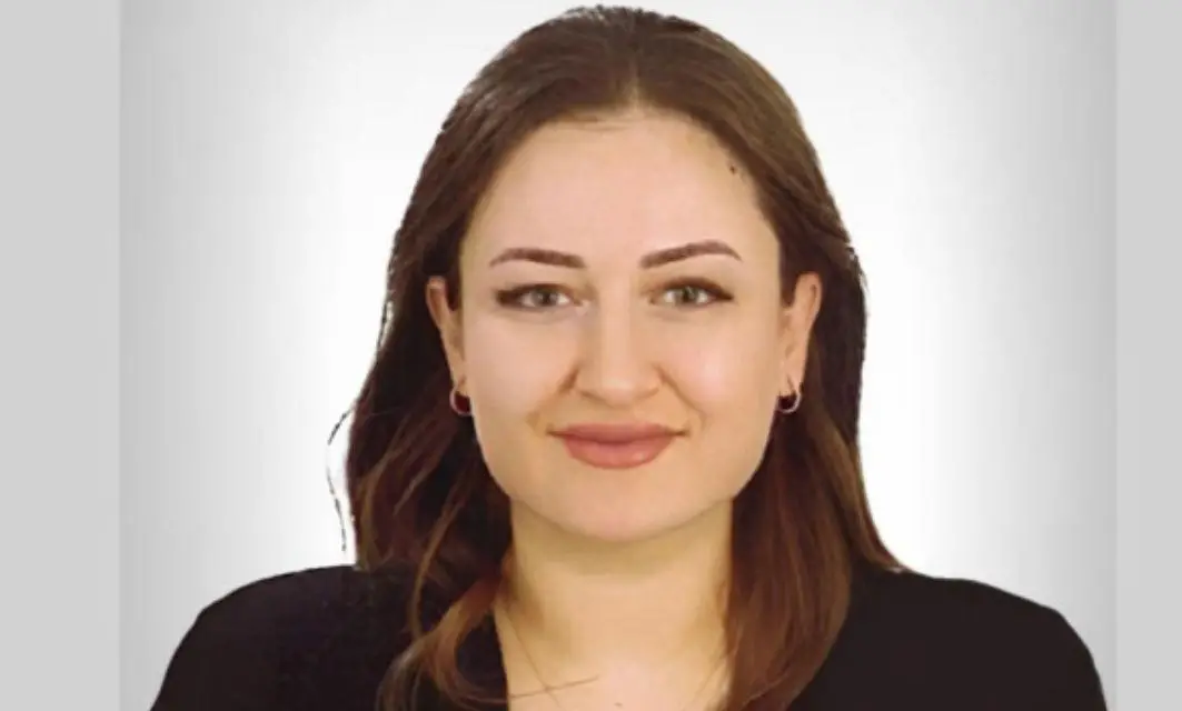Antalya’da Muhittin Böcek’in Yerine Atanan Büşra Özdemir Kimdir?