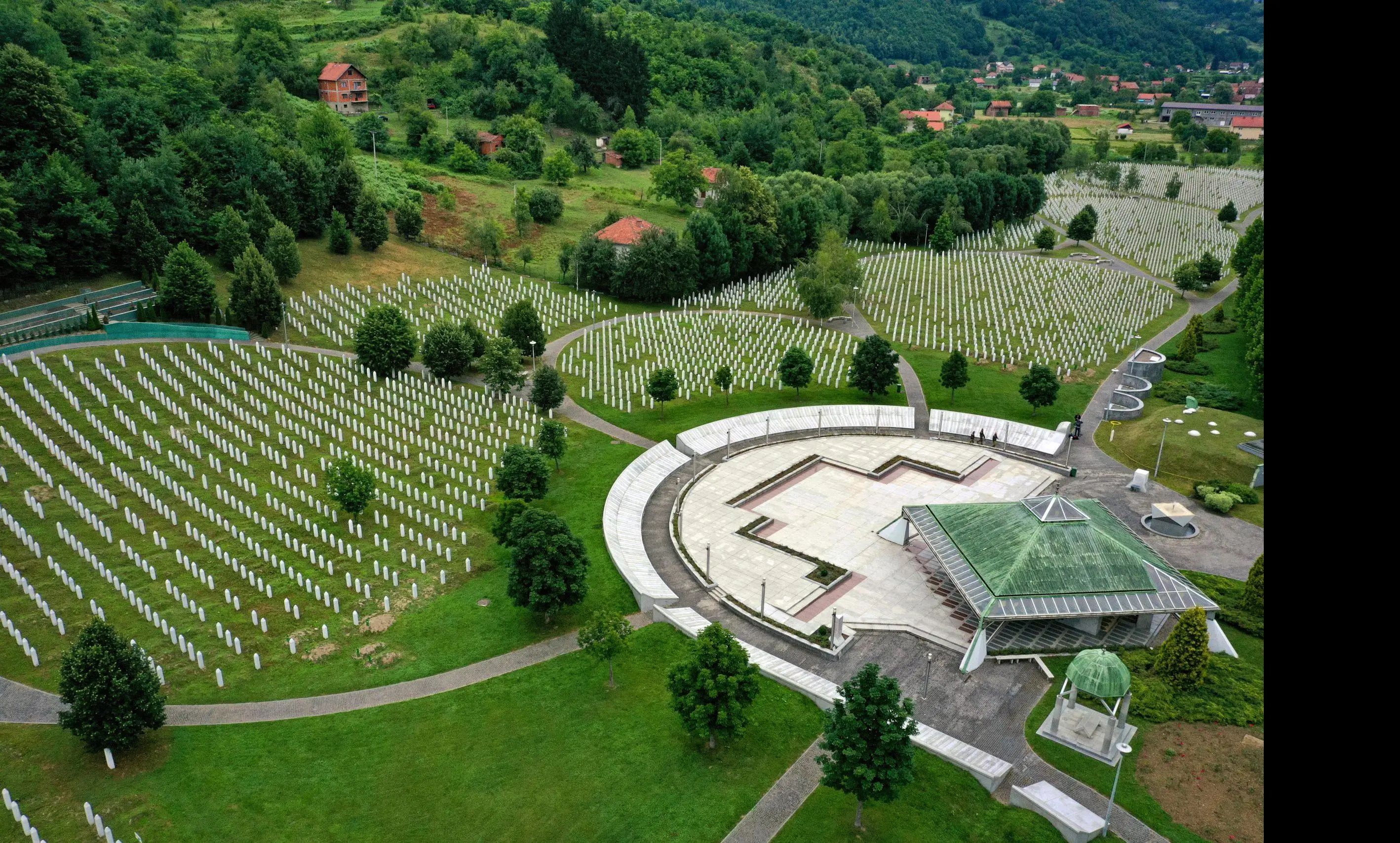 Srebrenitsa Katliamı Nedir? – Srebrenitsa Katliamı Tarihi, Kurban Sayısı ve Soykırım Gerçeği