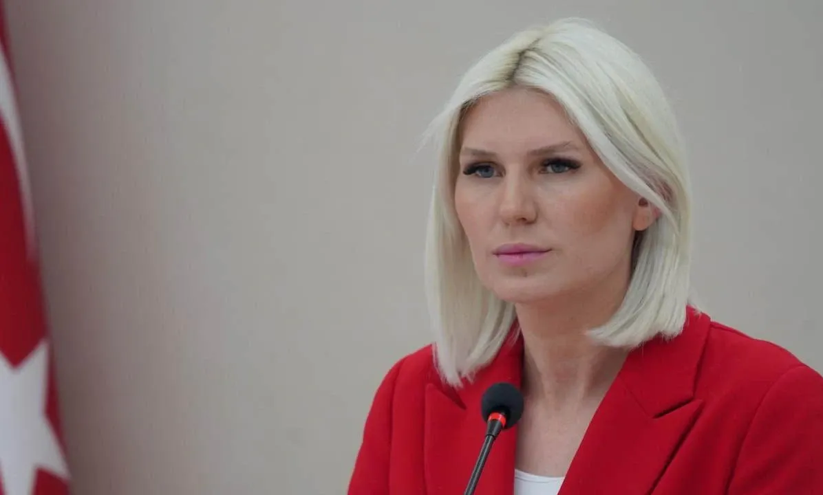 Melek Mızrak Subaşı Kimdir ve Biyografisi