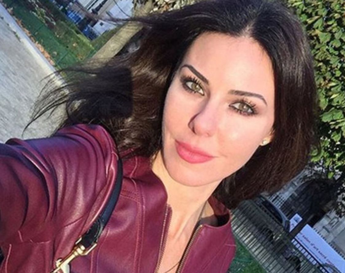 Defne Samyeli