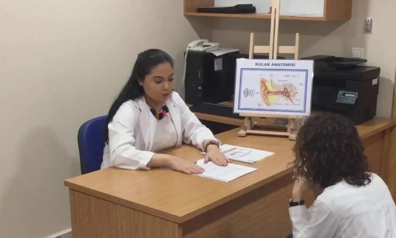 Odyoloji Bölümü Nedir? Odyolog Görevleri ve Çalışma Alanları