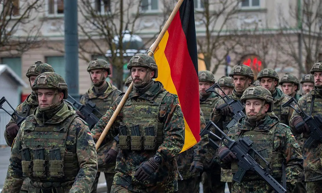 Almanya asker sayısını artırmak için yeni düzenlemeler yapıyor!