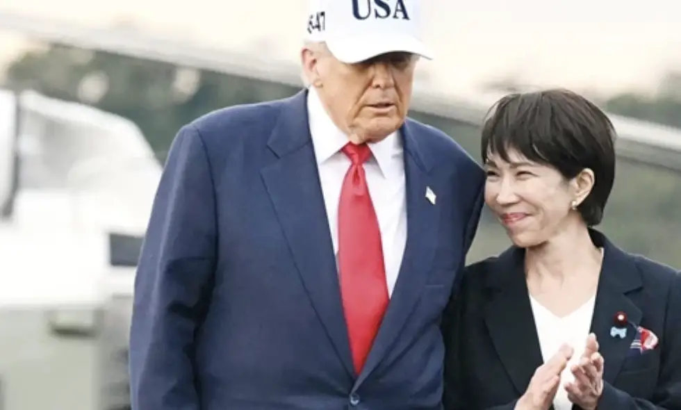 Başkan Trump, yeni Japon Başbakanını çok beğendi
