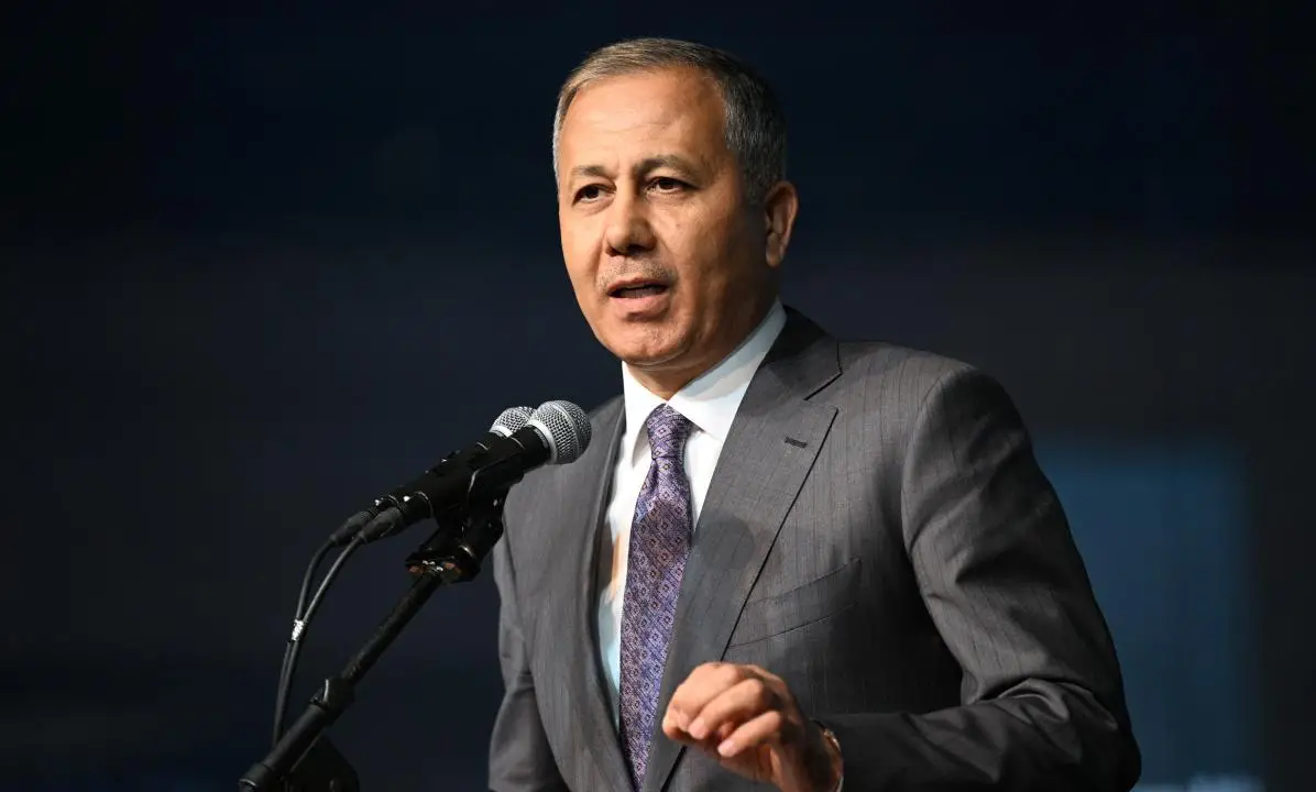 Ali Yerlikaya, zehir tacirlerine yapılan kritik operasyonları açıkladı