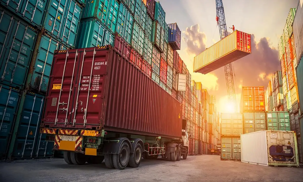 Türk tırları Körfez koridorundan geçecek!