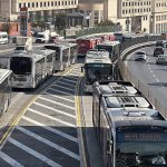 Küçükçekmece'de iki metrobüs çarpıştı: 1 kişi yaralandı