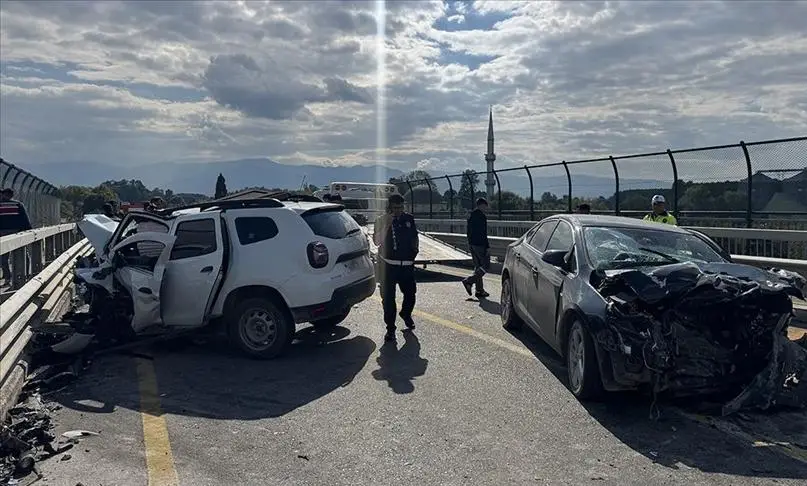 Sakarya'da feci kaza... 2 jandarma personeli şehit oldu