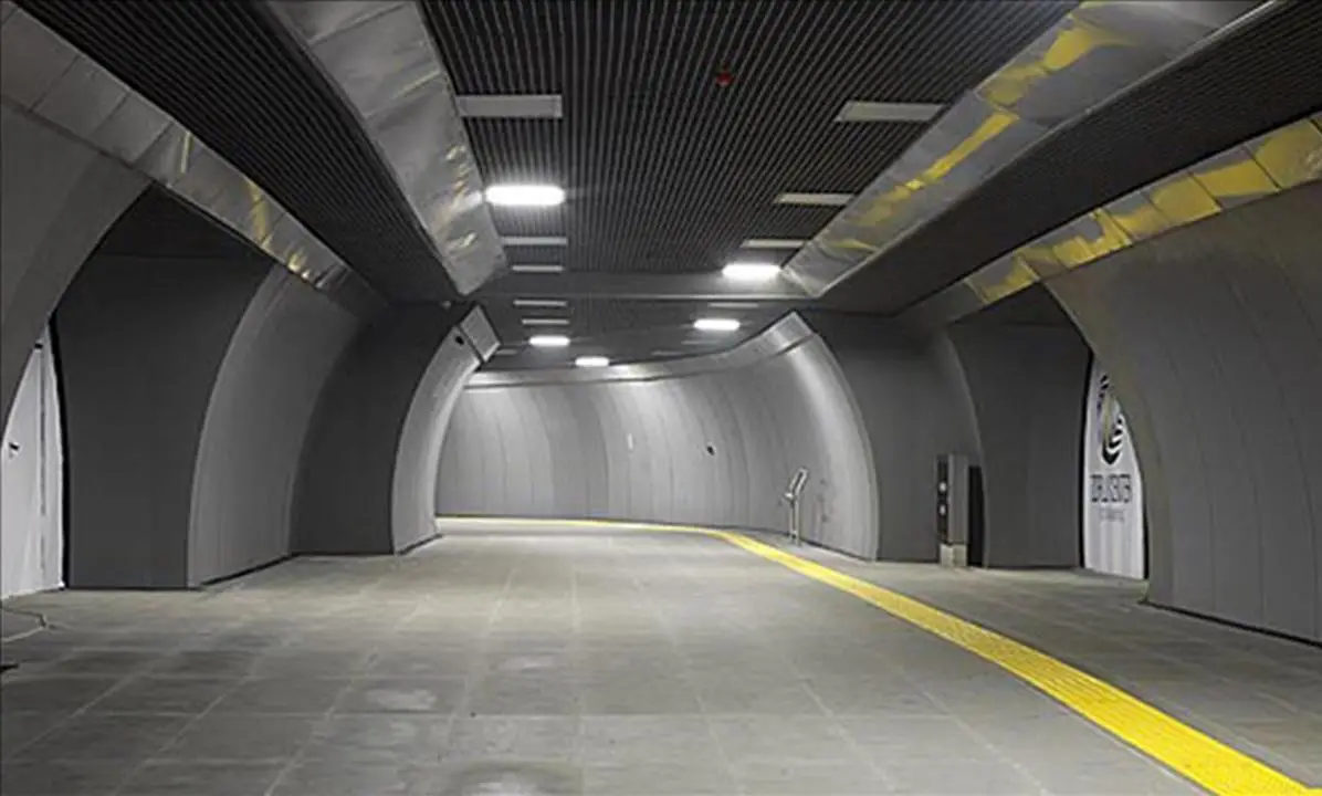 Uraloğlu: 'Metro hatları, kriz durumunda 1,37 milyon kişi için sığınak olabilecek kapasitede'